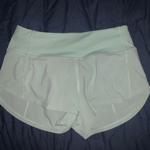 Hotty Hot Low-Rise Lined Short 2.5"